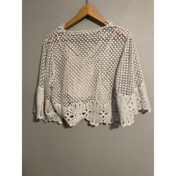 Miss Me Womens Crop Top Size Small White Floral Crochet Boxy Mod Hippie Boho - Picture 4 of 7